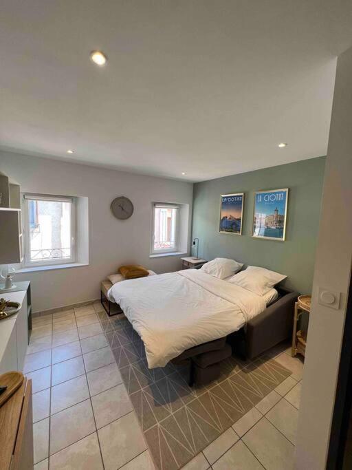Appartement Climatise En Bord De Mer La Ciotat Bagian luar foto