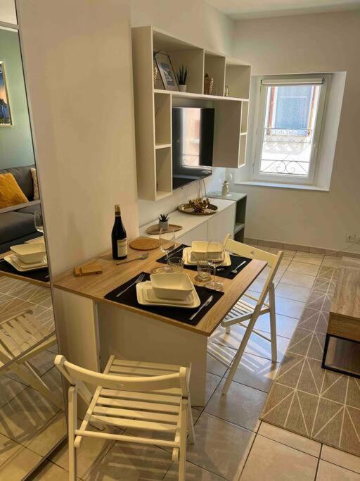 Appartement Climatise En Bord De Mer La Ciotat Bagian luar foto